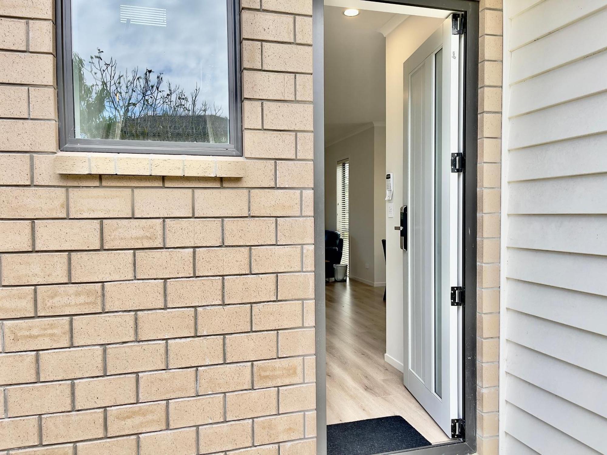Sky Stars Brand-New Comfortable 3 & 4-Bedroom Houses Auckland Exterior photo
